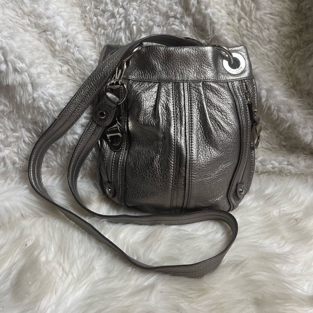 B Makowsky pebble soft leather metallic silver shoulder/ crossbody bag .
